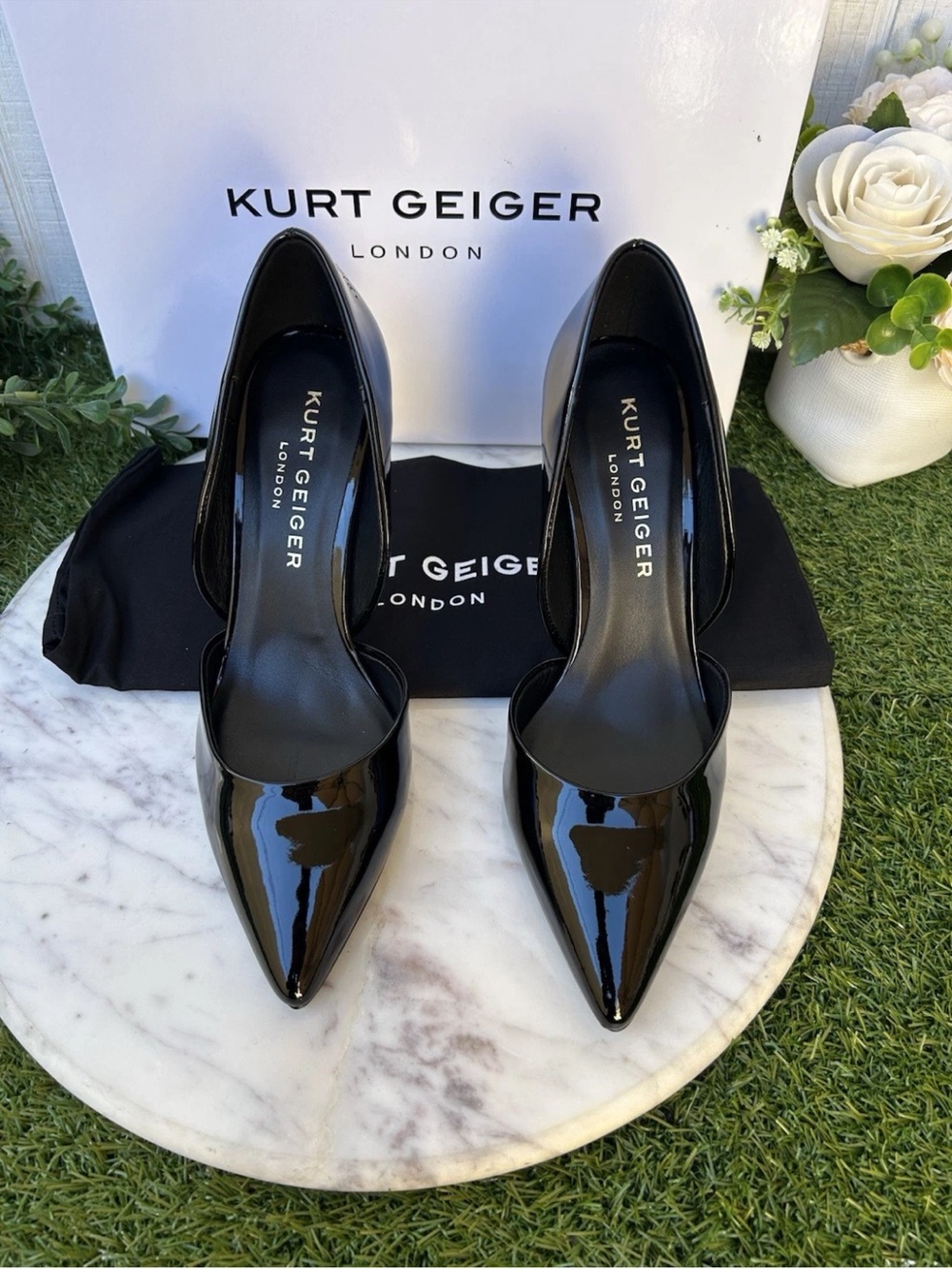 KURT GEIGER LONDON BOND
Black Patent Leather Pumps size
US  7 NEW/with box $220 - Picture 11 of 14